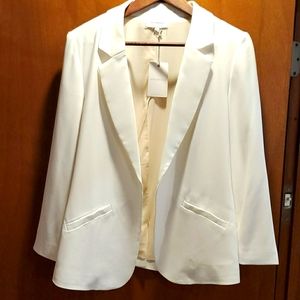 Skies Are Blue Ivory Blazer